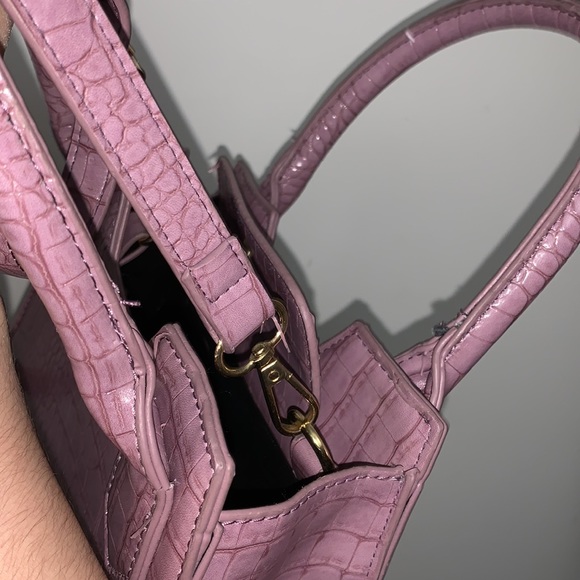 Purse - Picture 3 of 3